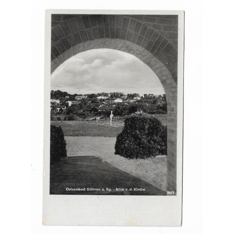 Postkarte-Göhren auf Rügen. Blick v.d. Kirche.